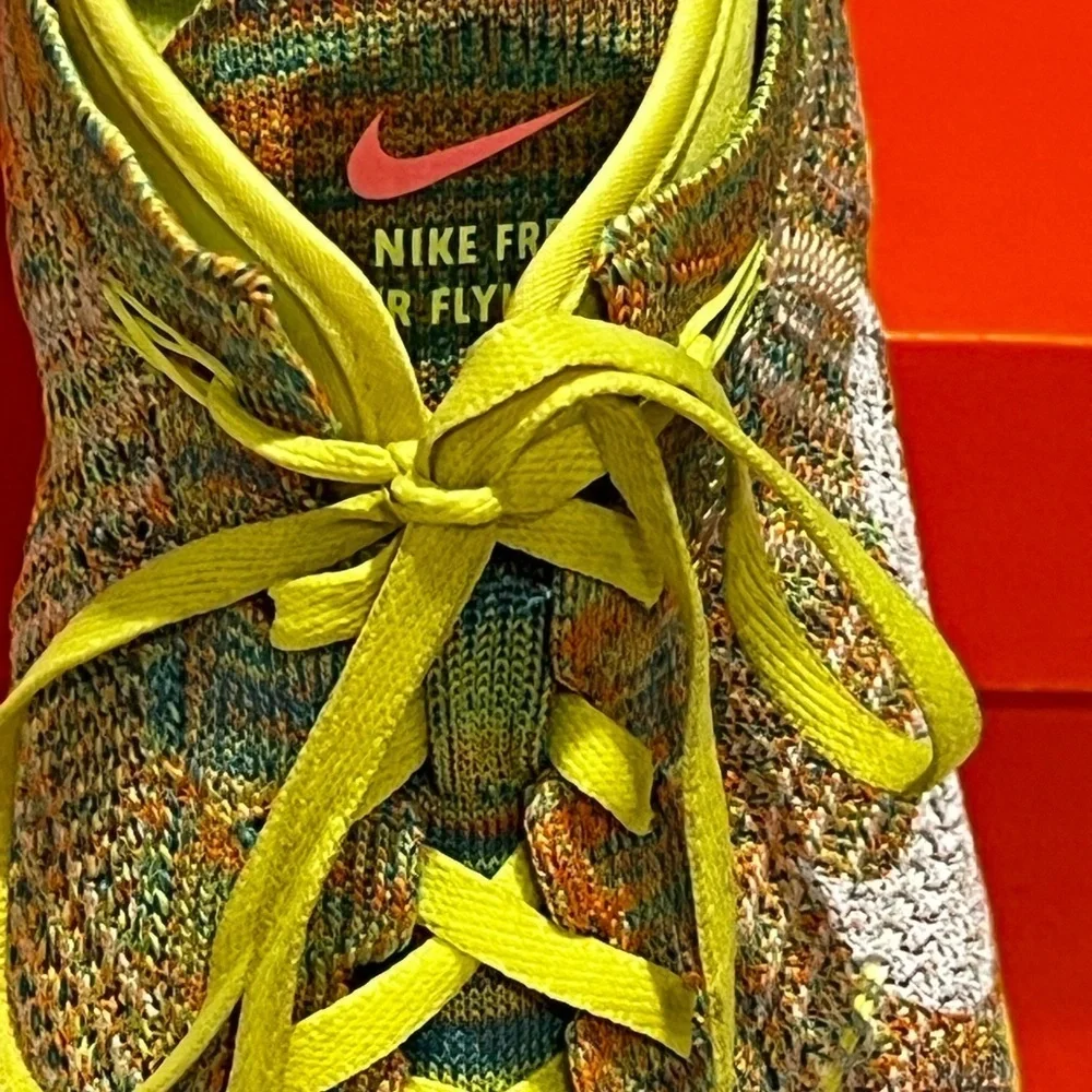 Like New: Nike Free Flyknit Running Sneakers. Wmns Size 9.5 Volt/White/Hot Lava